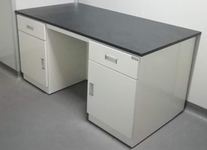 Personalización del Banco de Trabajo YR06014-2: Accesorios y Configuraciones Avanzadas