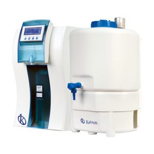 Evaluación del impacto de los purificadores de agua en el procesamiento de experimentos científicos en laboratorios.