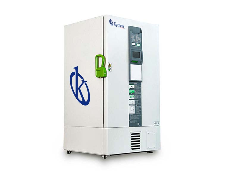 ¿Cuáles son las características de un refrigerador de laboratorio?